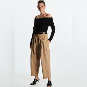 COS Barrel-Leg Chinos - sz 4